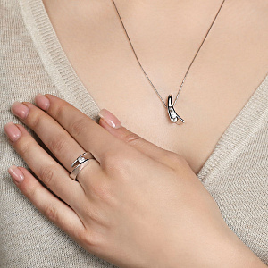 010553-Б Кольцо (Au 750)