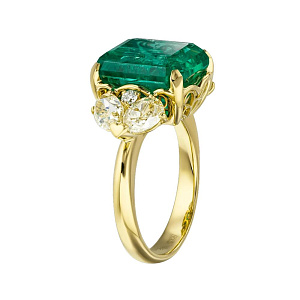 1_04573 Кольцо (Au 750)